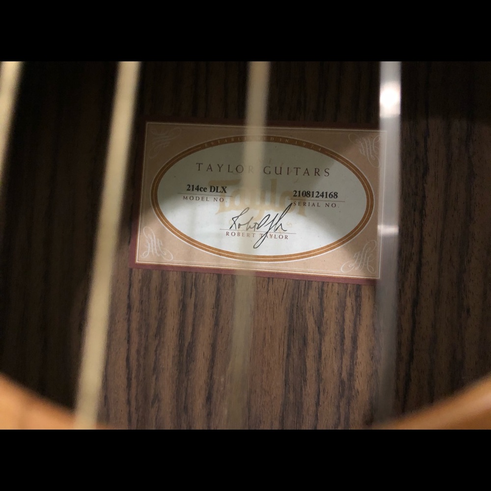 Taylor Guitar 214ce DLX